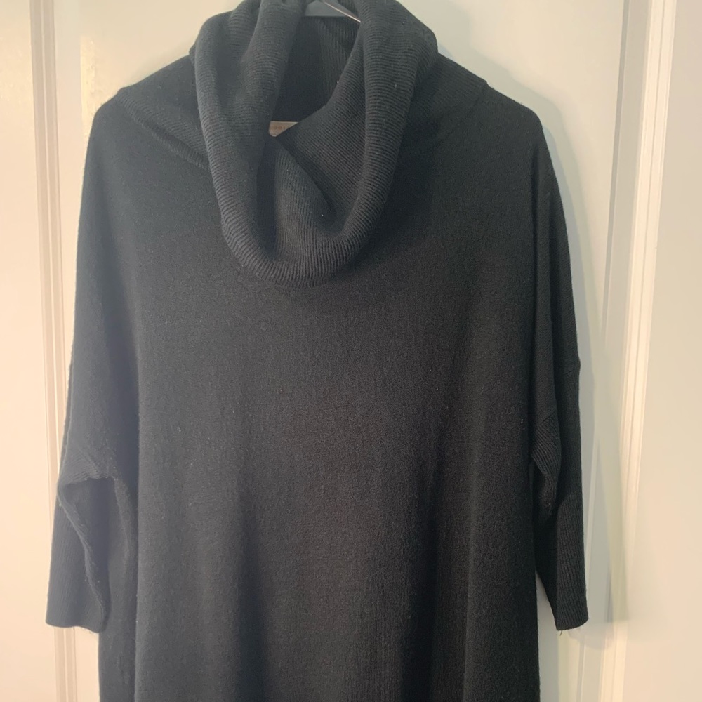 Sweet Romeo long sweater